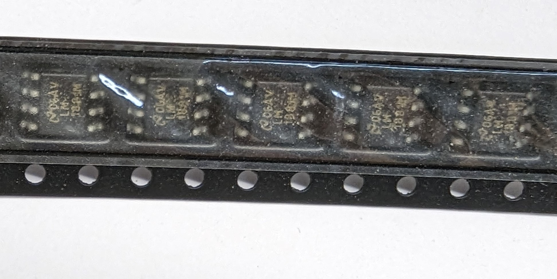 LM1881MX